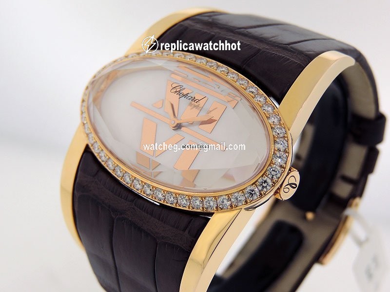 Chopard Happy Diamonds Womens watch Quartz Rose gold 139018