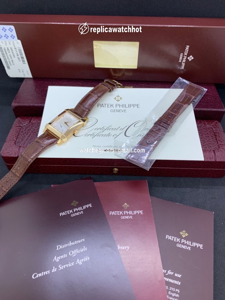 Patek Philippe Gondolo Mens watch Unisex Manual winding Rose gold 5111R