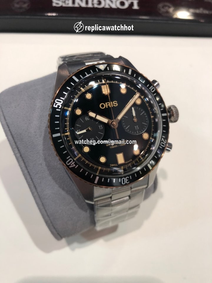 Oris Divers Sixty Five Mens watch Unisex Automatic Steel 01 771 7744 4354-07 8 2 1 18