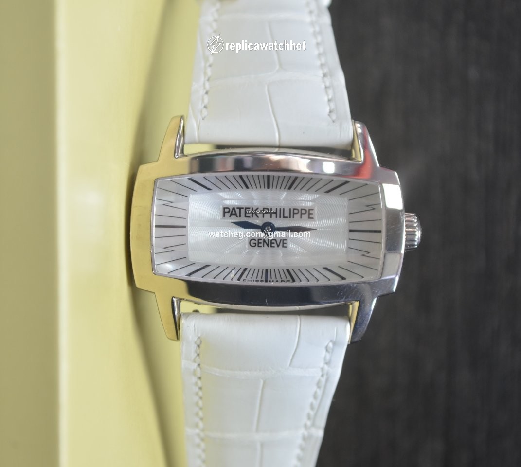 Patek Philippe Gondolo Womens watch Quartz White gold 4980g
