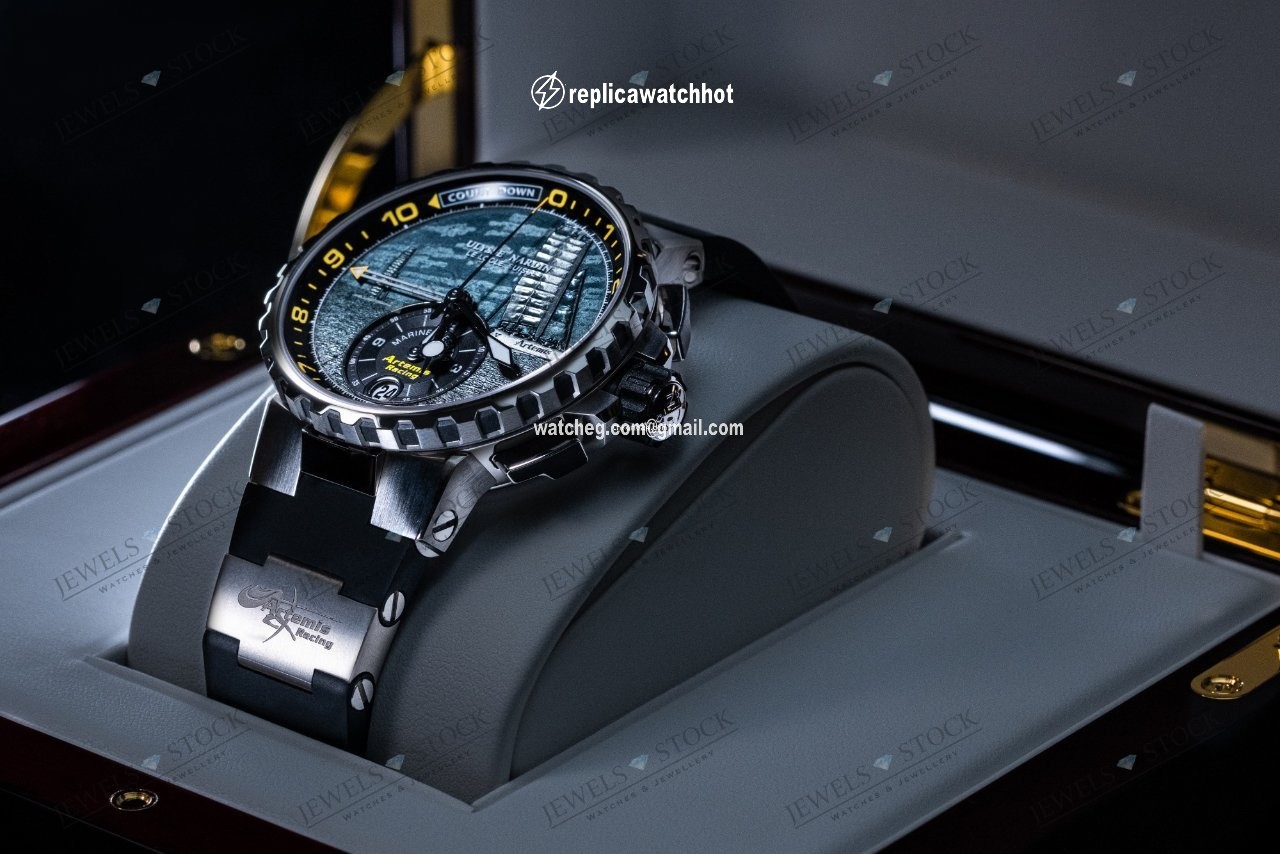 Ulysse Nardin Marine Regatta Mens watch Unisex Automatic Steel 1553-155LE-3 E2-ART