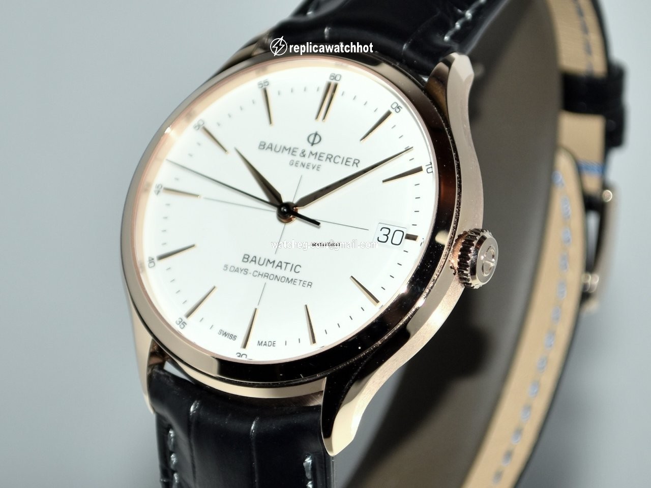 Baume & Mercier Clifton Mens watch Unisex Automatic Rose gold MOA10469