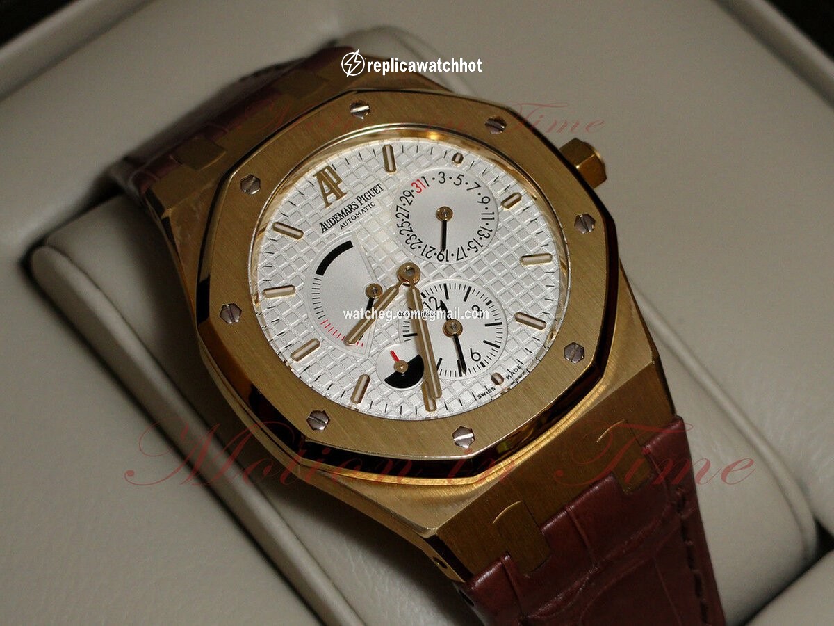 Audemars Piguet Royal Oak Dual Time Mens watch Unisex Automatic Yellow gold 26120BA.OO.D088CR.01