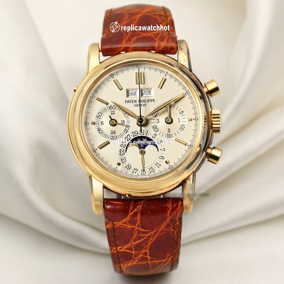 Patek Philippe Perpetual Calendar Chronograph Mens watch Unisex Manual winding Yellow gold 3971 E