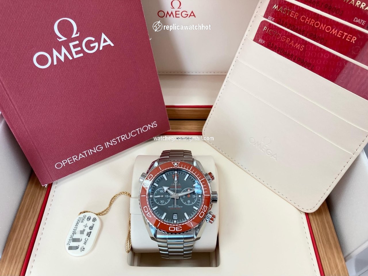 Omega Seamaster Planet Ocean Chronograph Mens watch Unisex Automatic Steel 215.30.46.51.99.001