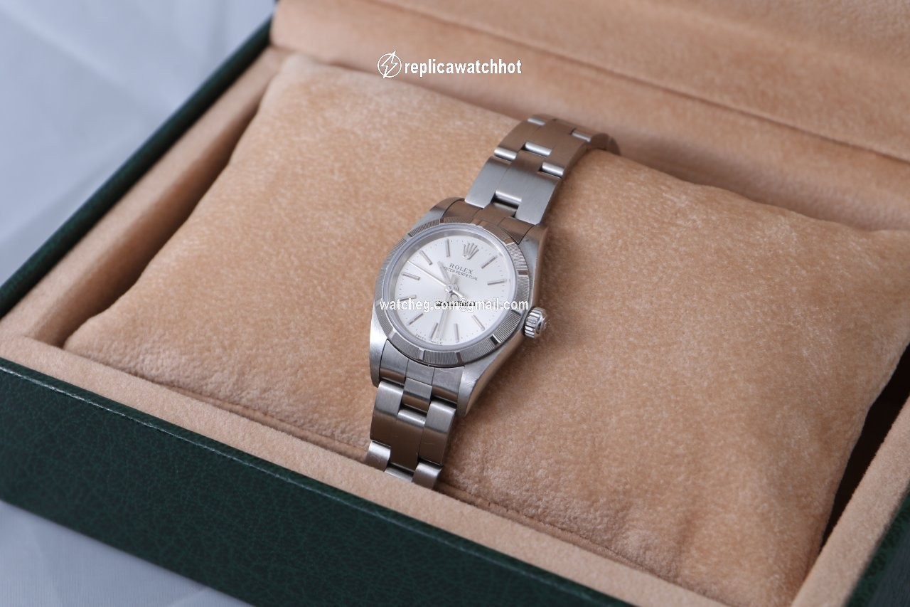 Rolex Oyster Perpetual Womens watch Steel Automatic 76030