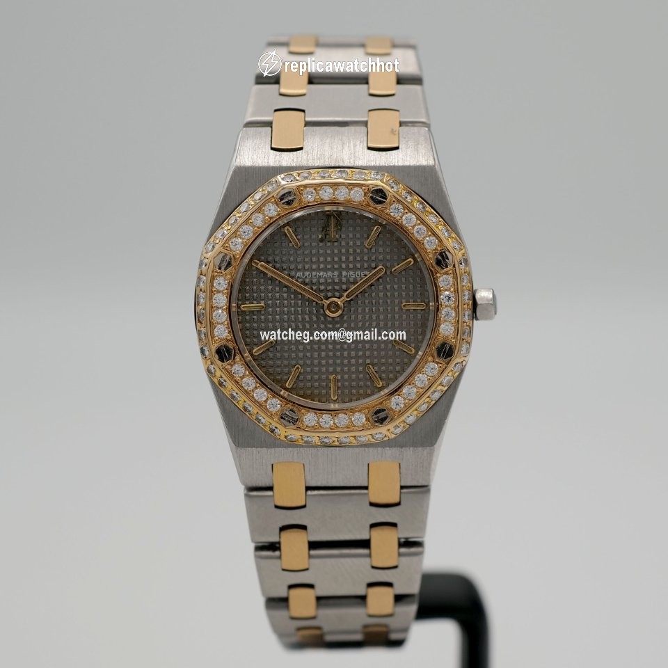 Audemars Piguet Royal Oak Lady Womens watch Quartz Gold Steel 6007SA