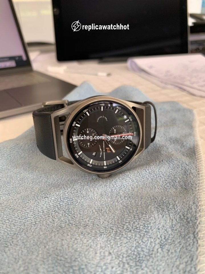 Porsche Design Mens watch Unisex Automatic Titanium 6020.1..01.004