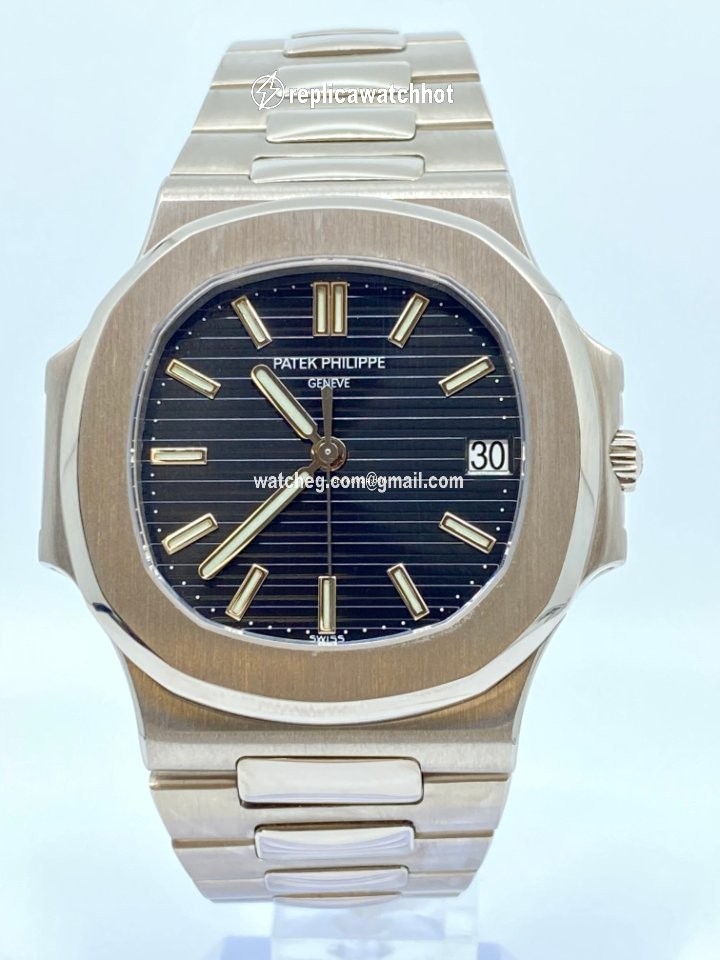 Patek Philippe Nautilus Mens watch Unisex Automatic White gold 3711 1G-001