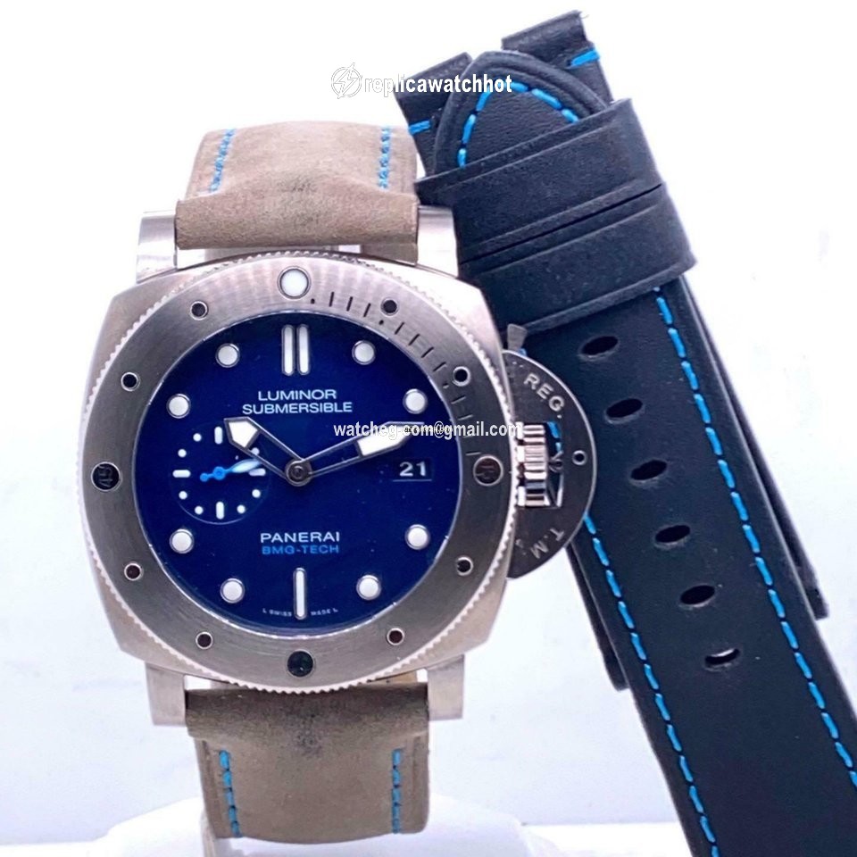 Panerai Luminor Submersible Automatic Titanium PAM00106