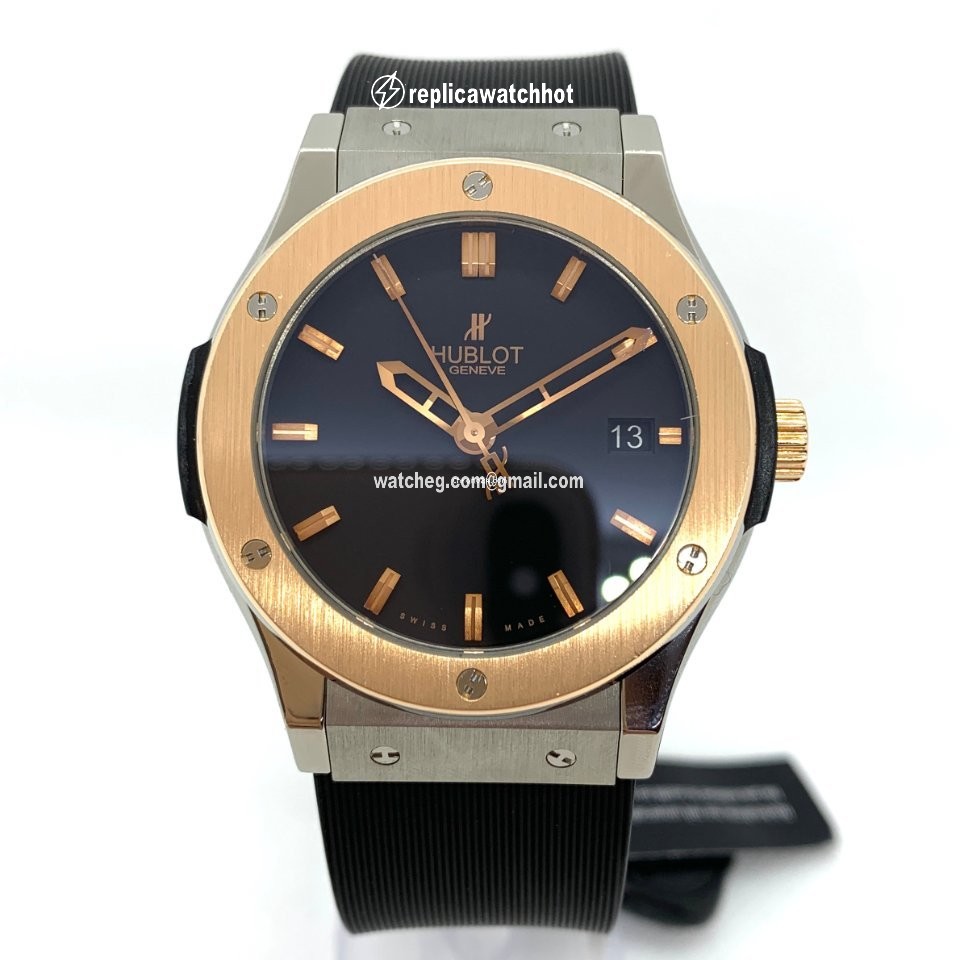 Hublot Classic Fusion 45, 42, 38, 33 mm Mens watch Unisex Automatic Titanium 511.NO.1180.RX