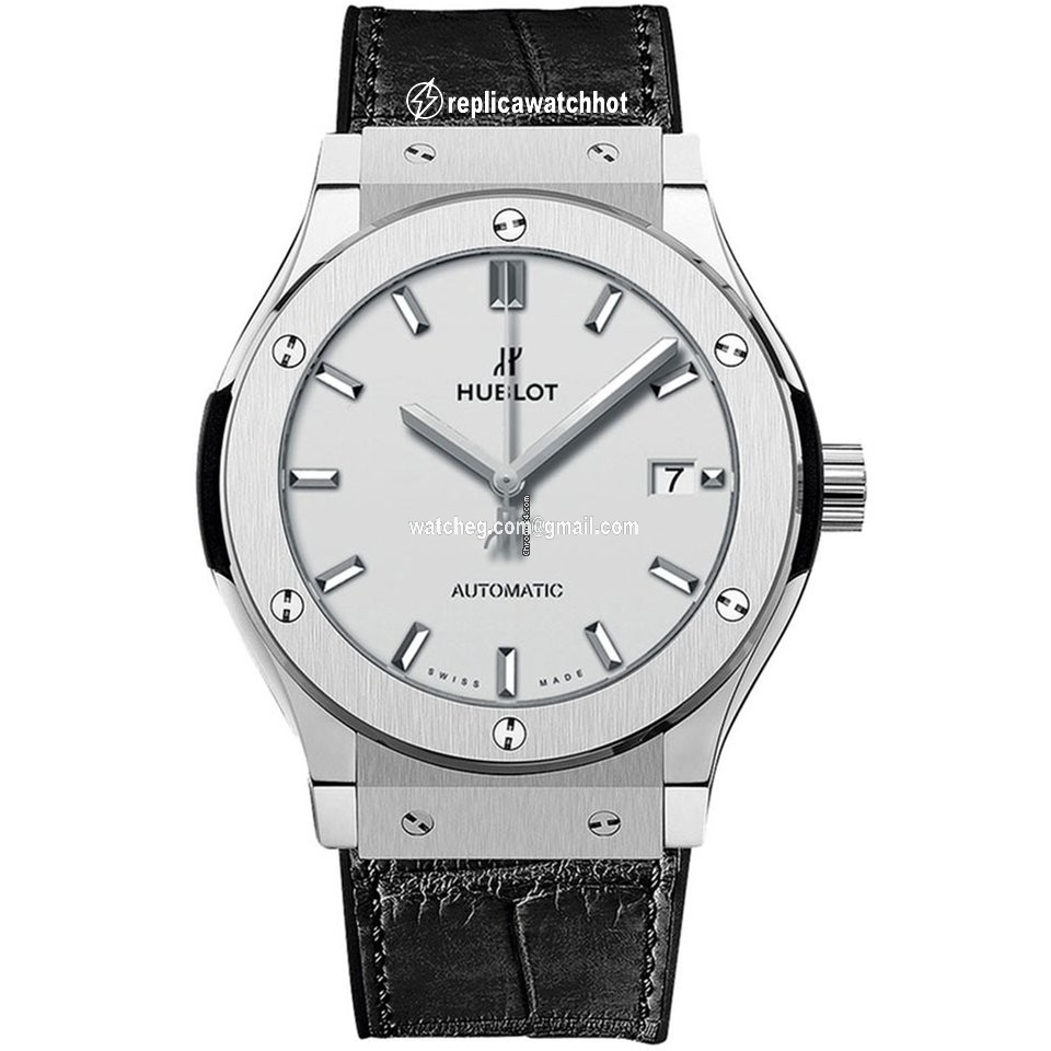 Hublot Classic Fusion 45, 42, 38, 33 mm Mens watch Unisex Automatic Titanium 565.NX.2611.LR