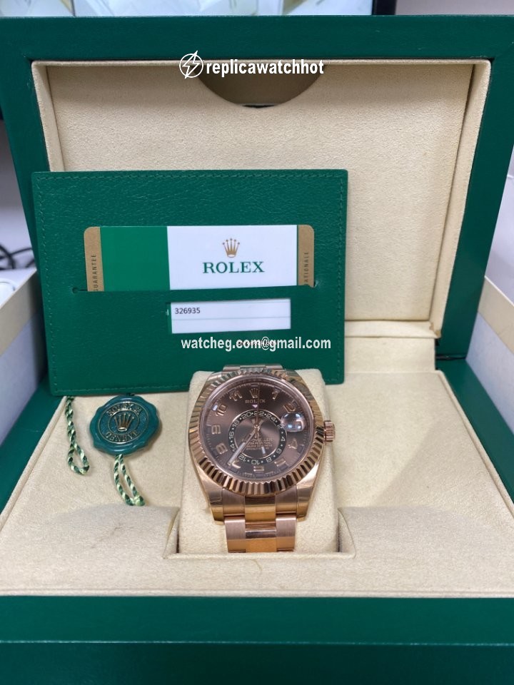 Rolex Sky-Dweller Mens watch Unisex Rose gold Automatic 326935