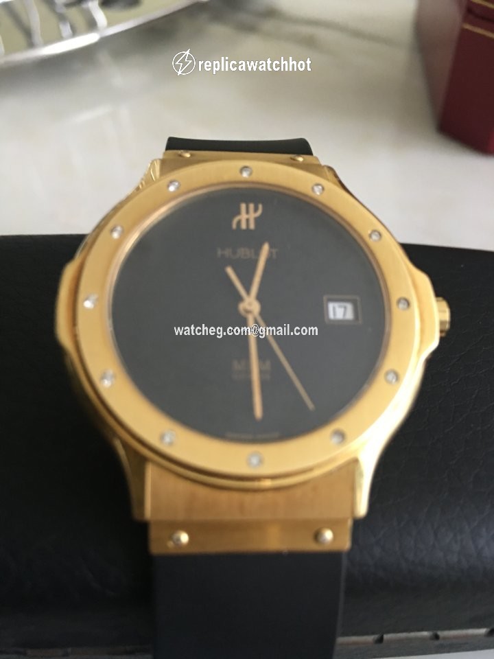 Hublot Classic Mens watch Unisex Quartz Yellow gold 1521.3