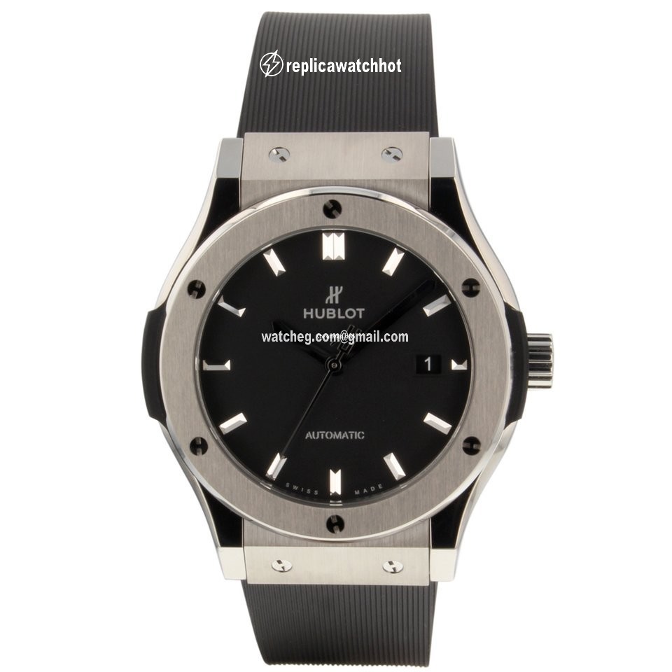 Hublot Classic Fusion 45, 42, 38, 33 mm Mens watch Unisex Automatic Titanium 542NX1171RX