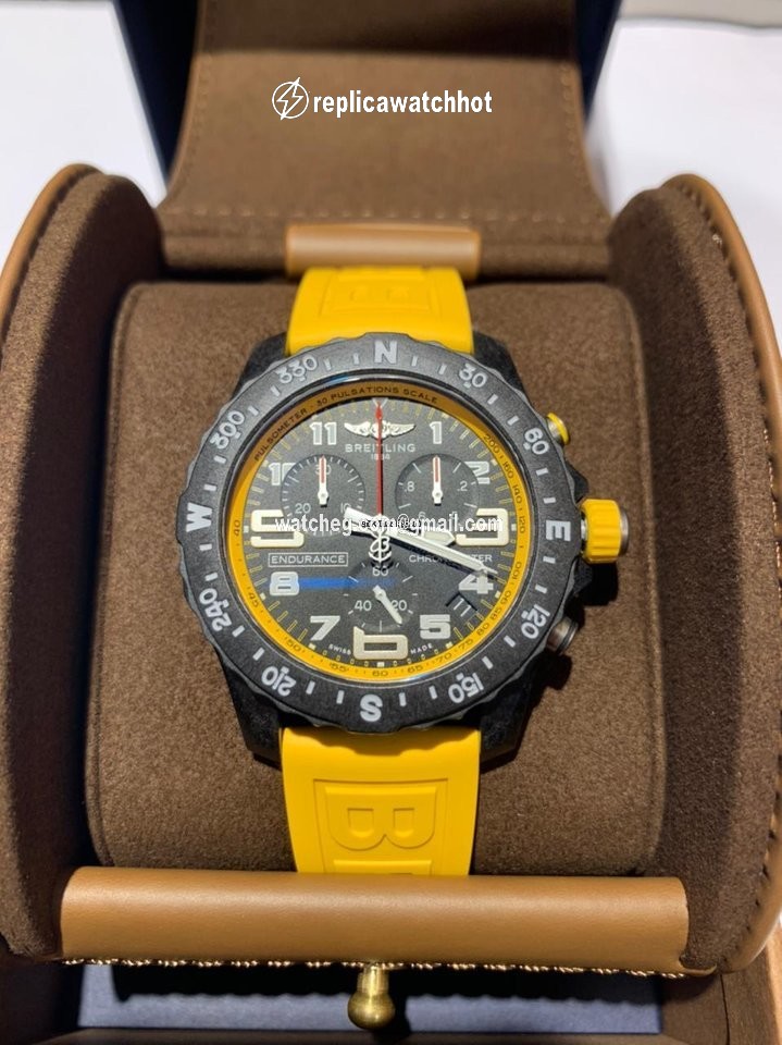 Breitling Endurance Pro Mens watch Unisex Quartz X82310A41B1S1