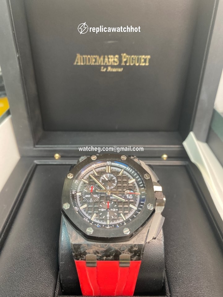 Audemars Piguet Royal Oak Offshore Chronograph Mens watch Unisex Automatic Carbon 26400AU.OO.A002CA.01