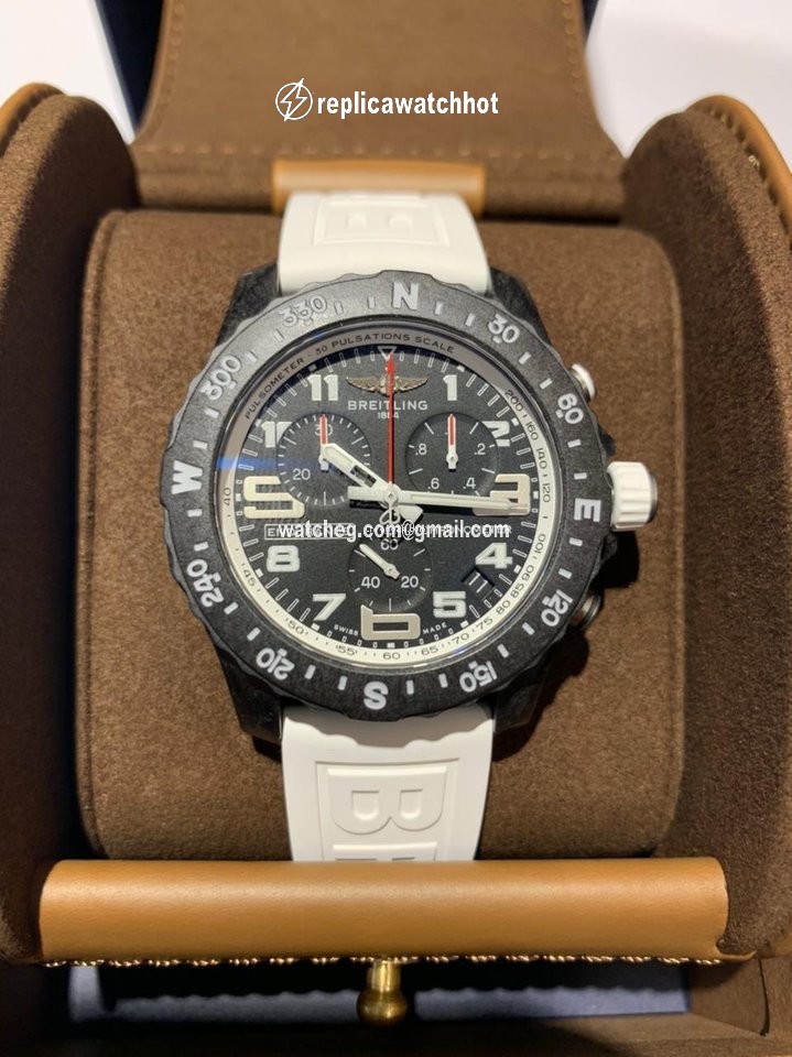 Breitling Endurance Pro Mens watch Unisex Quartz X82310A71B1S1
