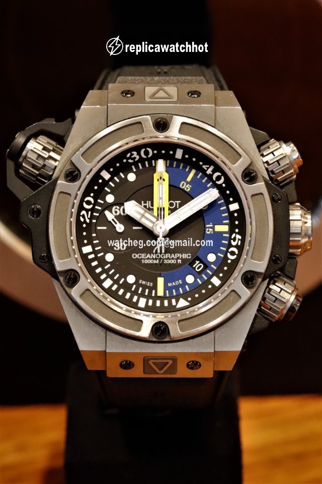 Hublot King Power Mens watch Unisex Automatic Titanium 73.NX.1127.RX