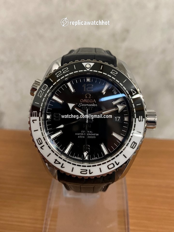 Omega Seamaster Planet Ocean Mens watch Unisex Automatic Steel 215.33.44.22.01.001