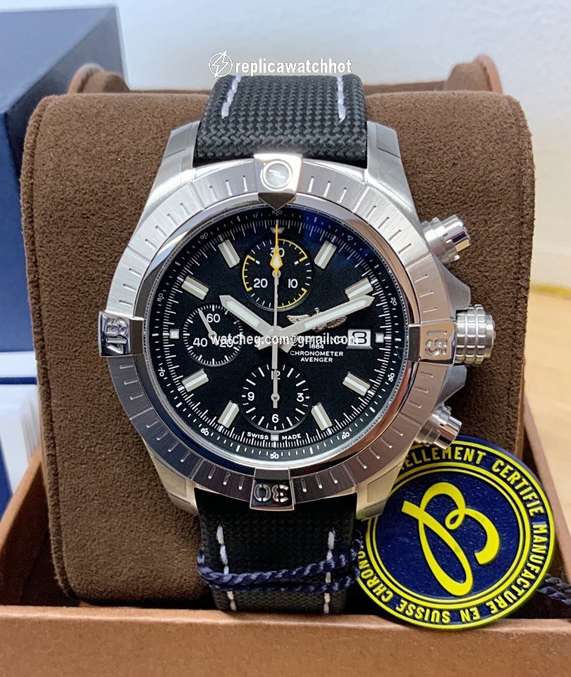 Breitling Avenger Mens watch Unisex Automatic Steel A13317101B1X1