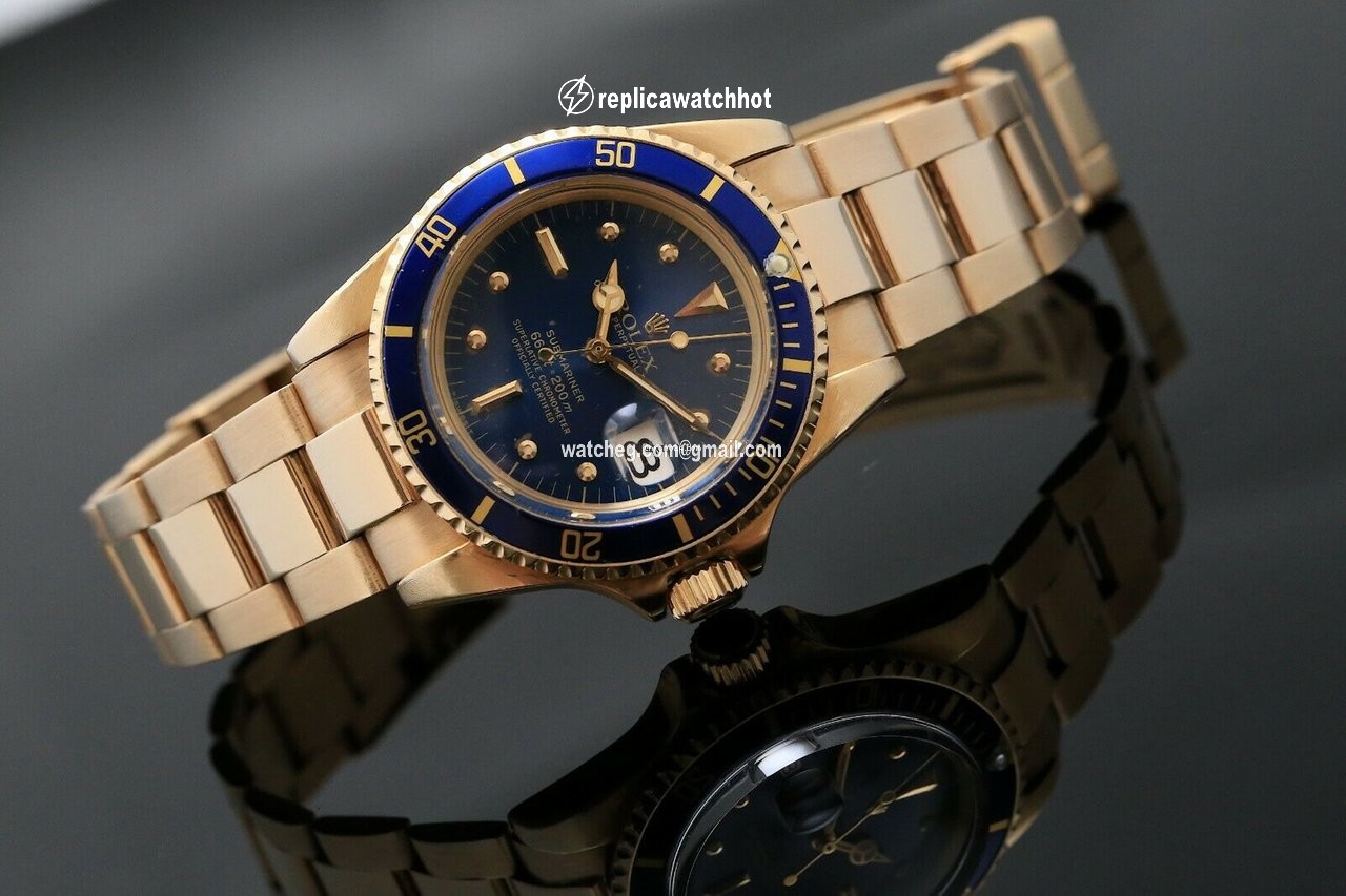 Rolex Submariner Date Yellow gold Automatic 1680 8