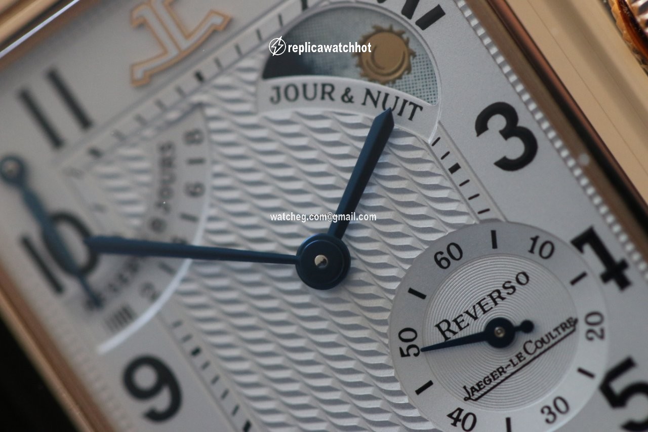 Jaeger-LeCoultre Reverso Rose gold Q3002420
