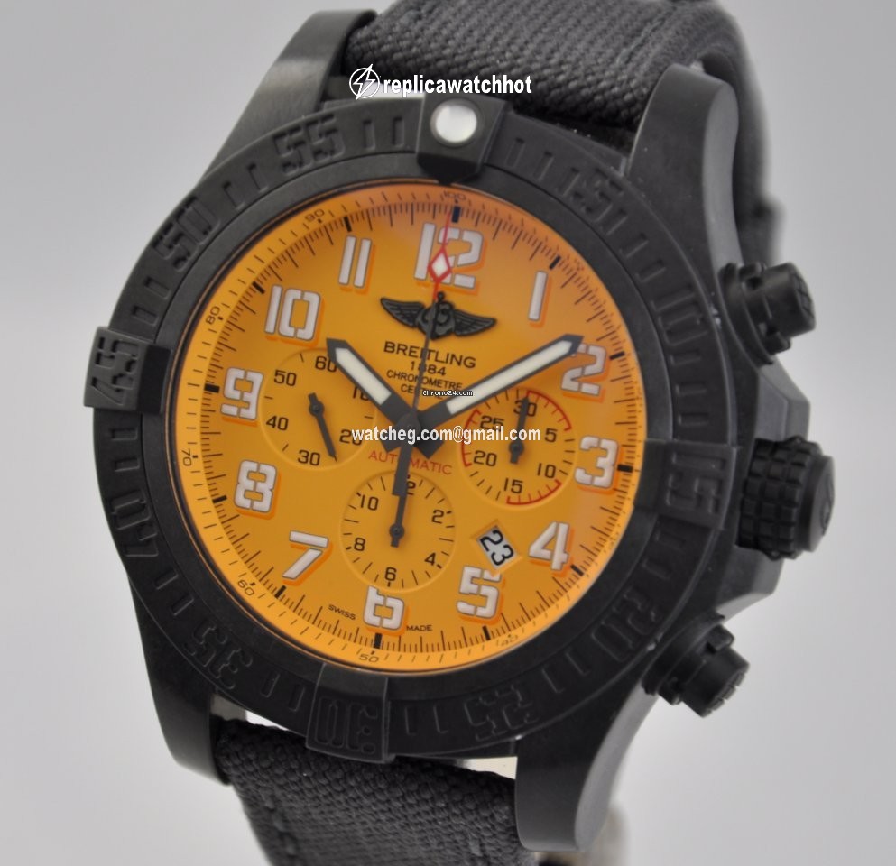 Breitling Avenger Hurricane Mens watch Unisex Automatic XB0170E41I1W1