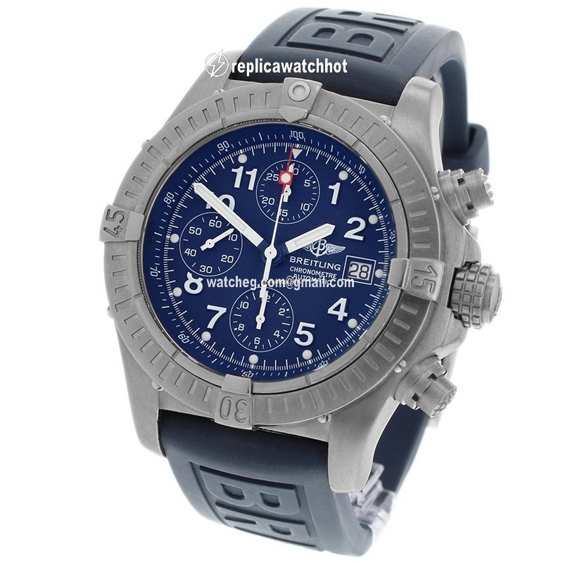 Breitling Avenger Mens watch Unisex Automatic E13360