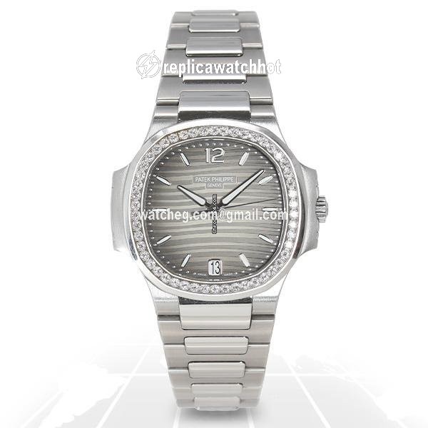 Patek Philippe Nautilus Automatic 7018 1A-011