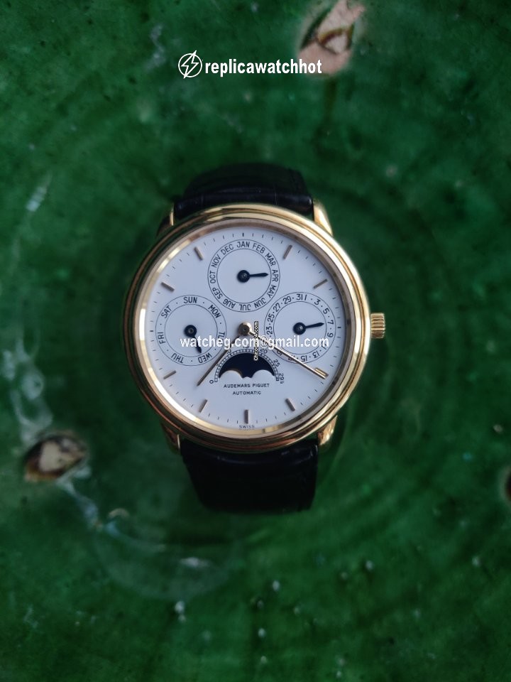 Audemars Piguet Mens watch Unisex Automatic Yellow gold 5548ba