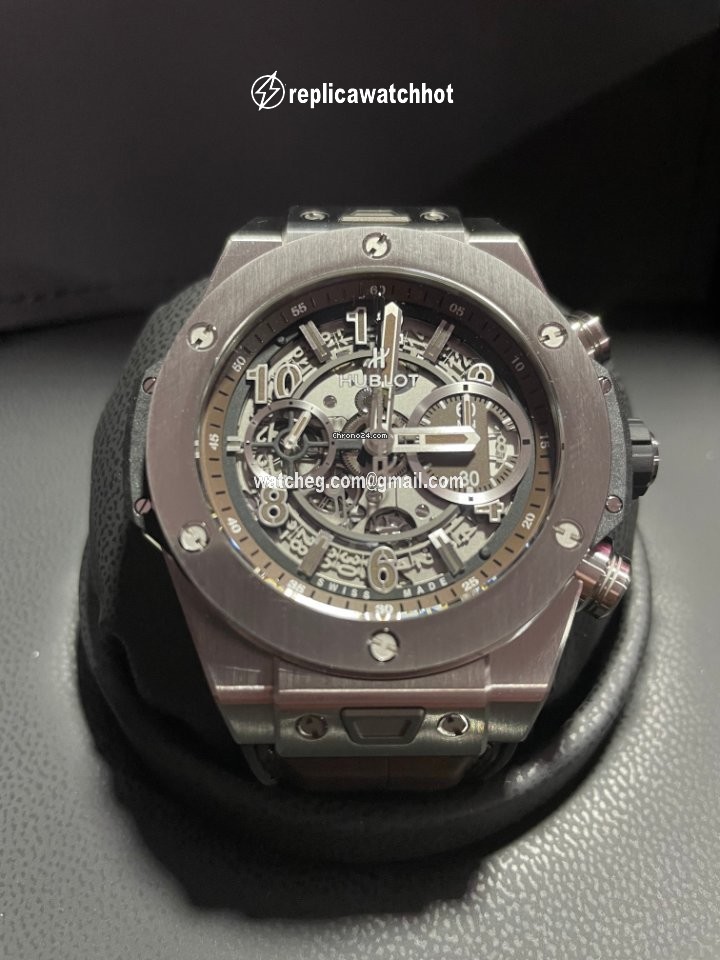 Hublot Big Bang Unico Mens watch Unisex Automatic Titanium 411.NX.3170.LR