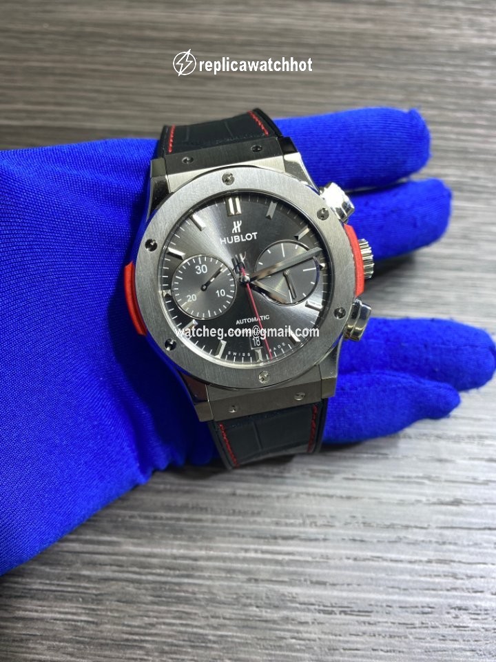 Hublot Classic Fusion Aerofusion Mens watch Unisex Automatic Titanium 528.NX.0170.NX