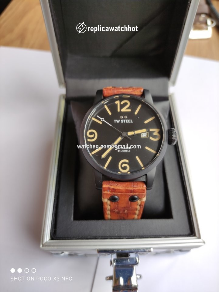 TW Steel Mens watch Unisex Automatic Steel TW STEEL MS35