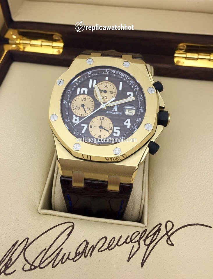 Audemars Piguet Royal Oak Offshore Mens watch Unisex Automatic Yellow gold 26007BA.OO.D022CR.01