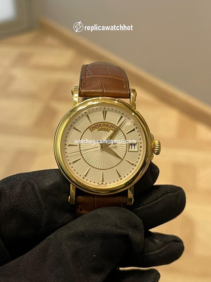 Patek Philippe Calatrava Mens watch Unisex Automatic Yellow gold 5153J-001