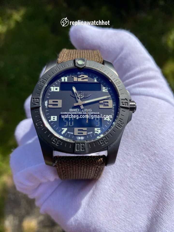 Breitling Aerospace EVO Mens watch Unisex Quartz Titanium V7936310 BD60