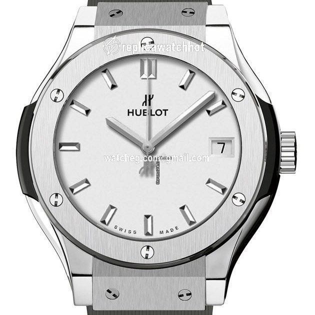 Hublot Classic Fusion 45, 42, 38, 33 mm Womens watch Automatic Titanium 582.NX.2610.RX