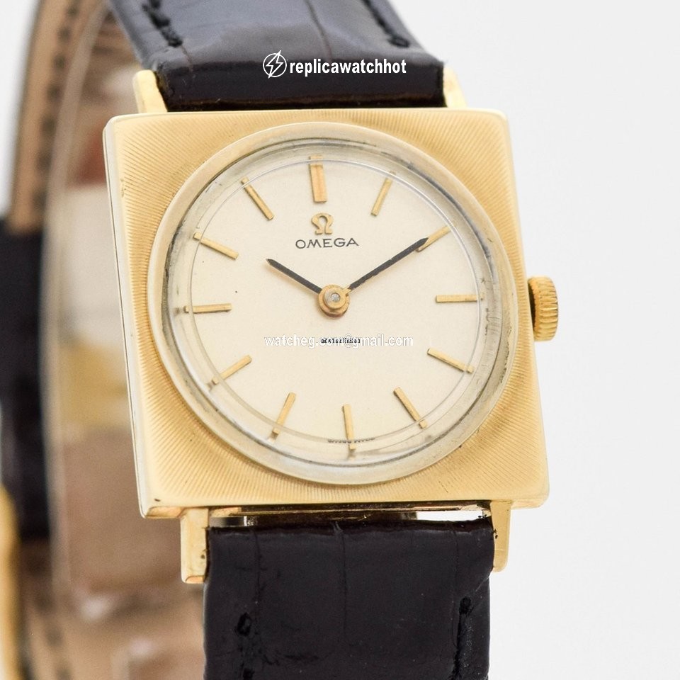 Omega Manual winding D6667