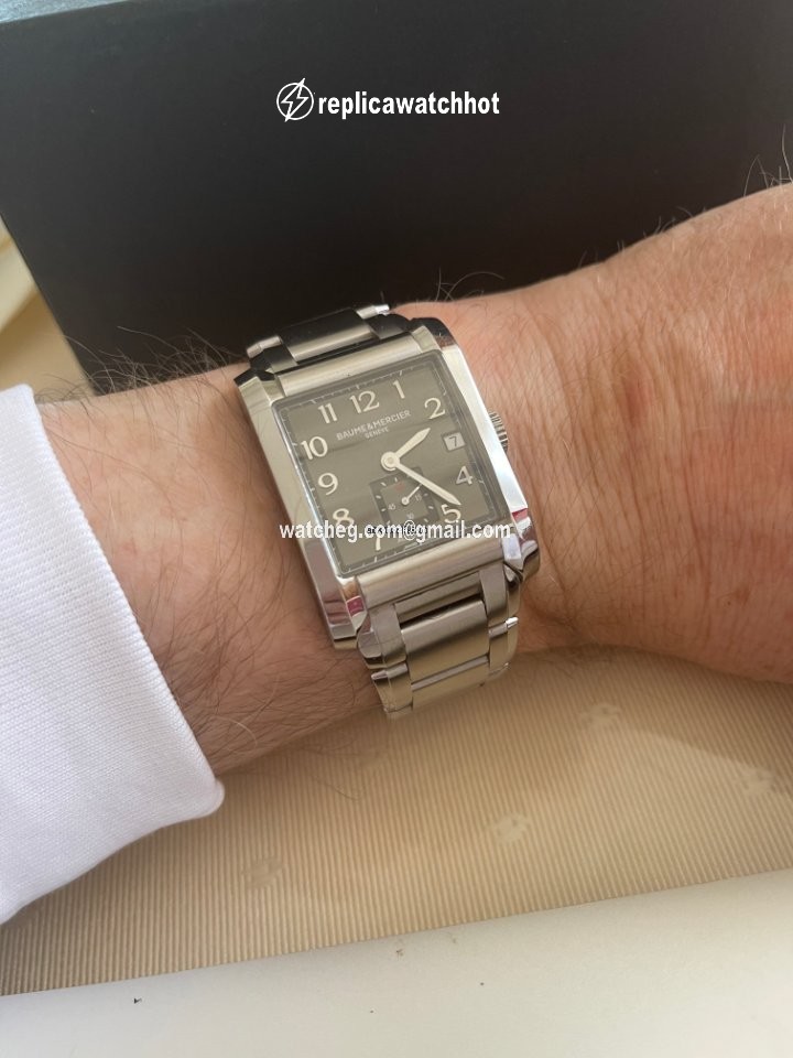Baume & Mercier Hampton Mens watch Unisex Automatic Steel MOA10029