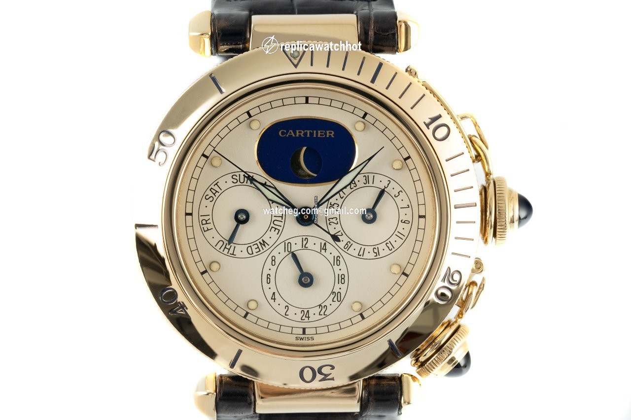 Cartier Pasha Mens watch Unisex Quartz Yellow gold 30002