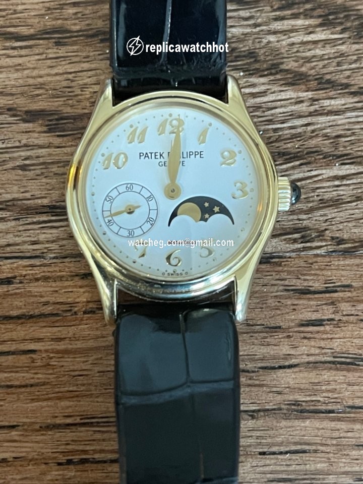 Patek Philippe Womens watch Manual winding Yellow gold 4856J