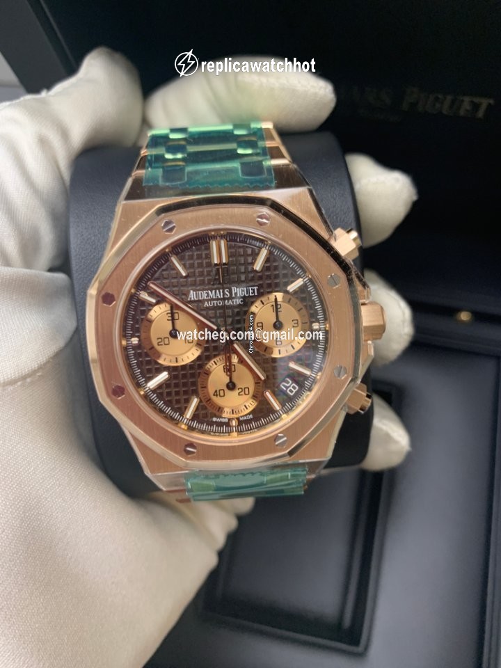 Audemars Piguet Royal Oak Chronograph Mens watch Unisex Automatic Rose gold 26239OR.OO.1220OR.02
