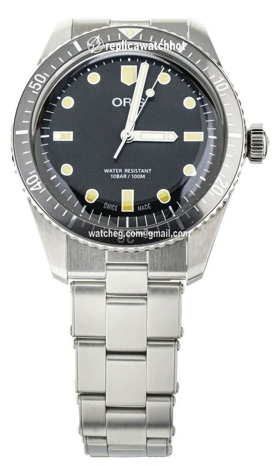 Oris Divers Sixty Five Mens watch Unisex Manual winding Steel 01 730 7757 4083