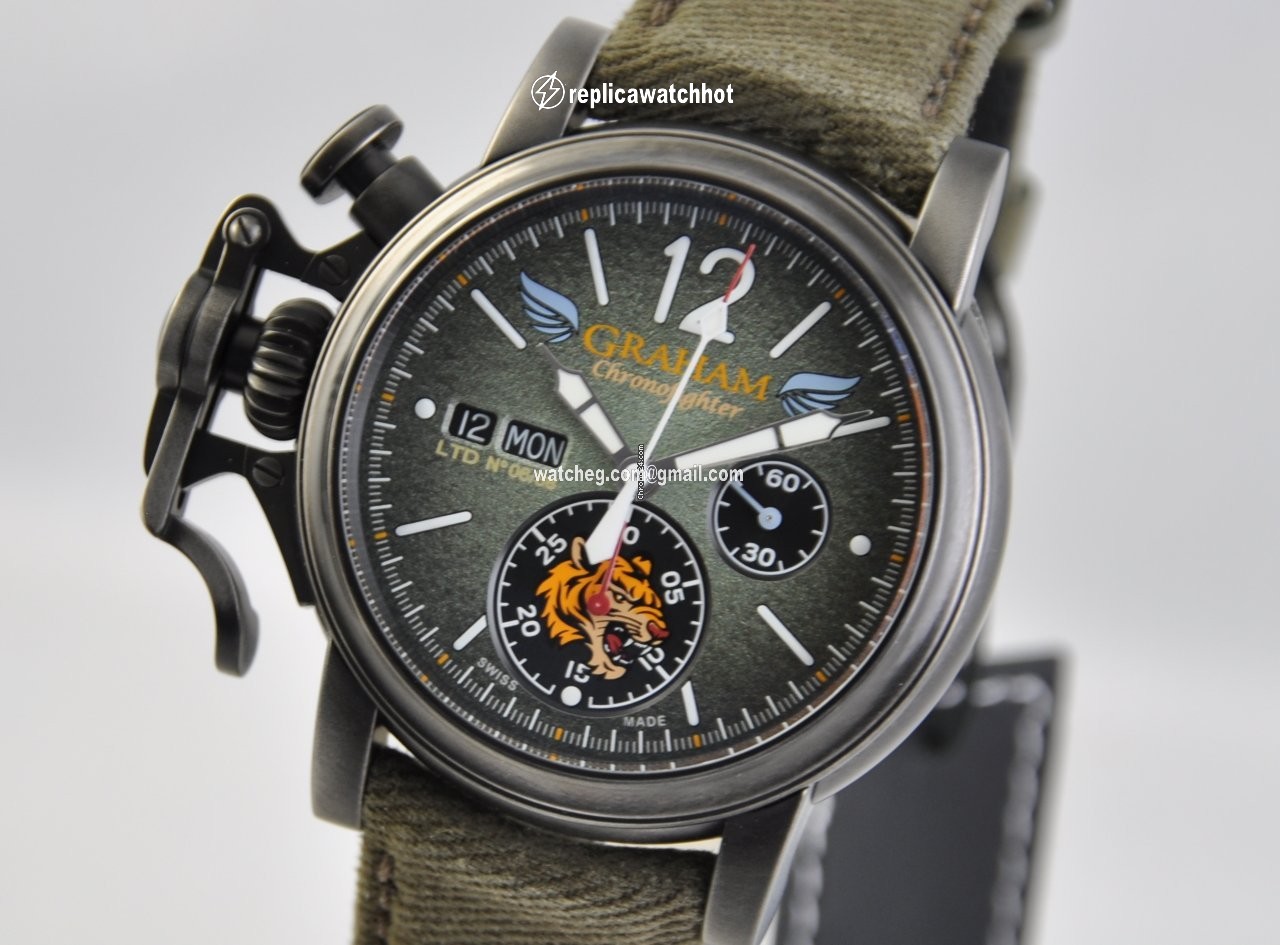 Graham Chronofighter Mens watch Unisex Automatic Steel 2CVAV.G03A