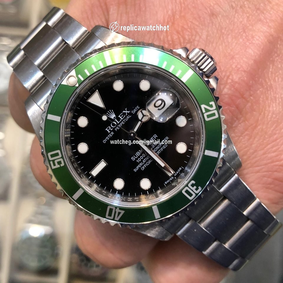 Rolex Submariner Date Mens watch Unisex Steel Automatic 16610LV
