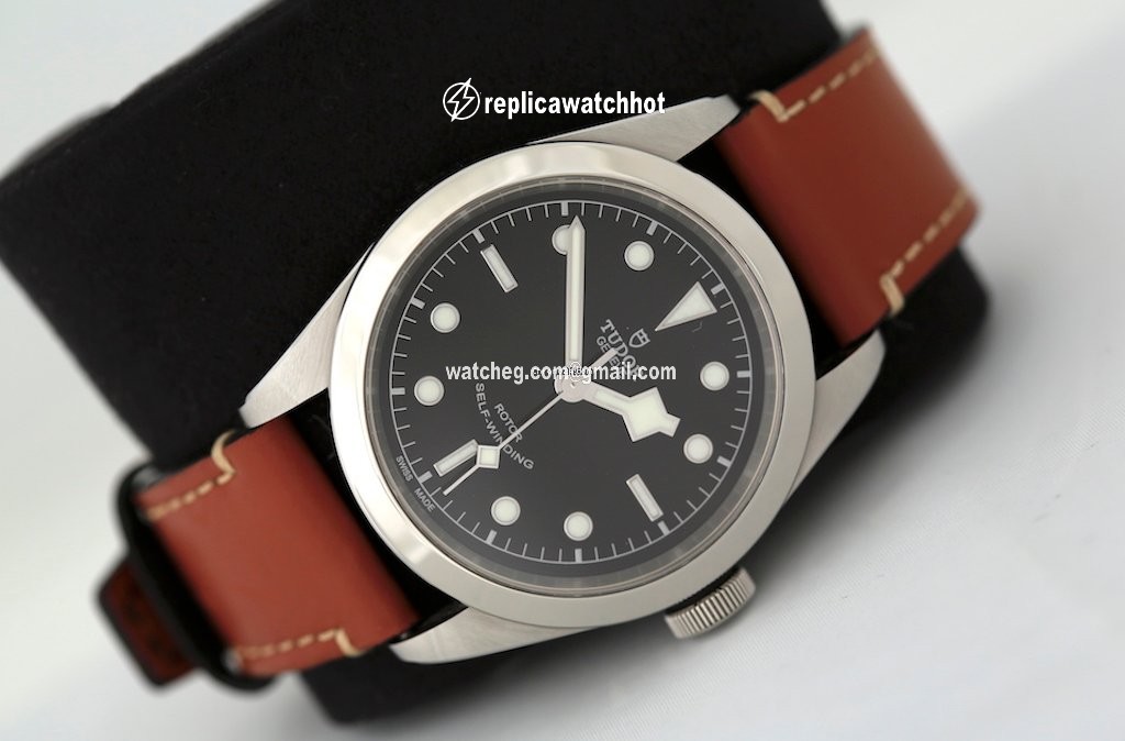 Tudor Black Bay 41 Mens watch Unisex Automatic Steel M79540-0003