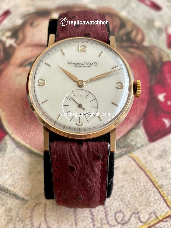 IWC Mens watch Unisex Manual winding Yellow gold 220012