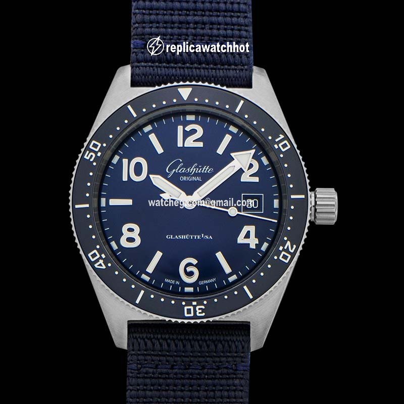 Glashtte Original Mens watch Unisex Automatic Steel 1-39-11-09-81-34