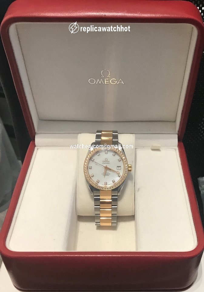 Omega Seamaster Aqua Terra Mens watch Unisex Automatic Steel 23097500
